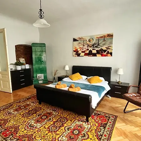 Ultracentral Vintage Black Church View Steps Away From Piata Sfatului * براشوف